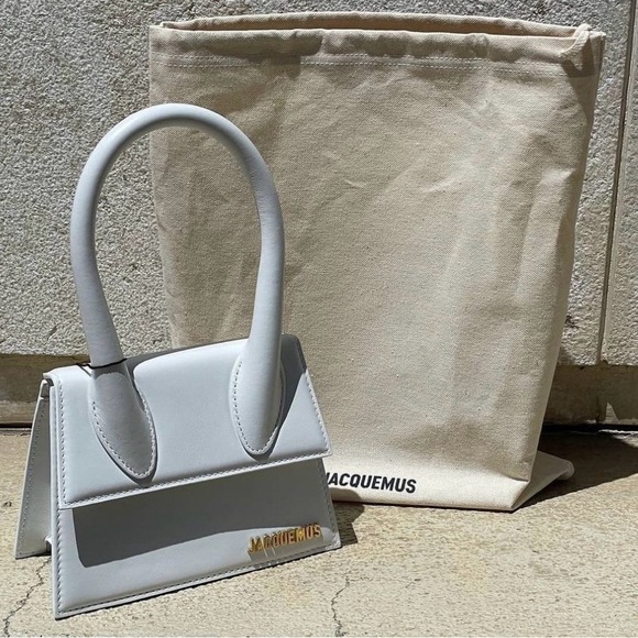 Jacquemus Moyen - White - Picture 9 of 9